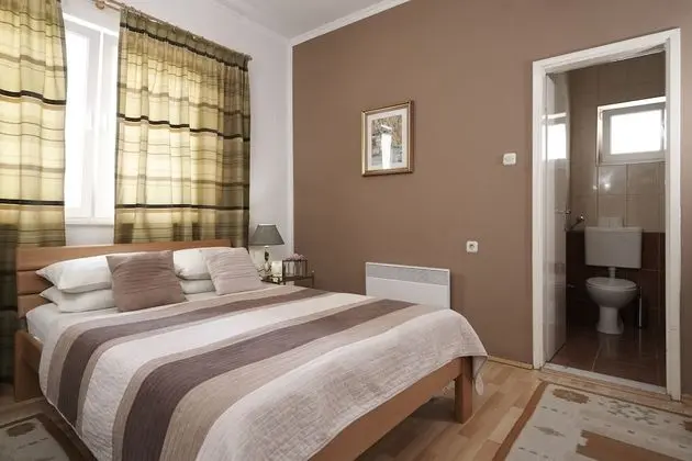 Comfort Üç Kişilik Oda, Özel Banyo