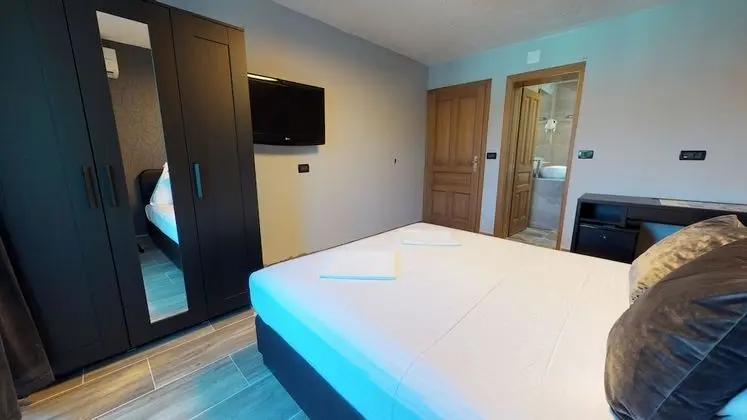 Tek Büyük Yataklı Oda, Deniz Manzaralı