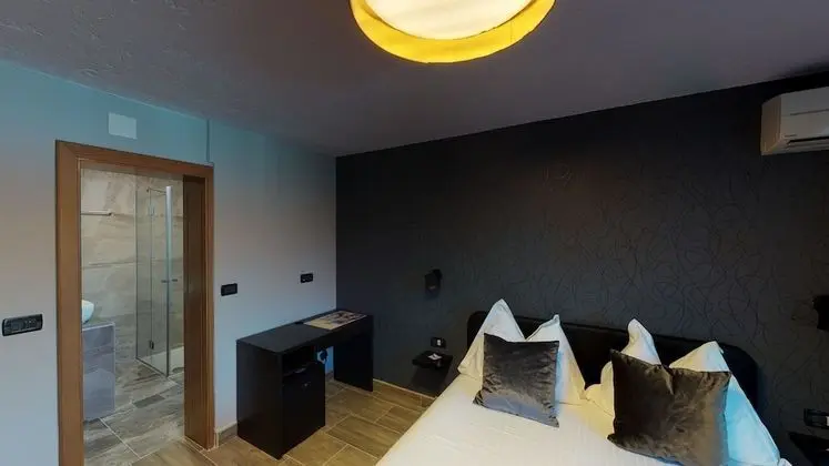 Tek Büyük Yataklı Oda, Deniz Manzaralı