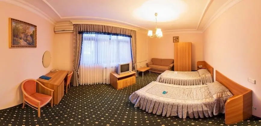 Standard Tek Büyük veya İki Ayrı Yataklı Oda