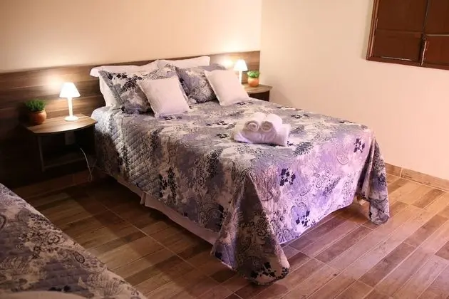 Üç Kişilik Oda, Birden Çok Yatak, Sigara İçilmez, Bahçe Manzaralı