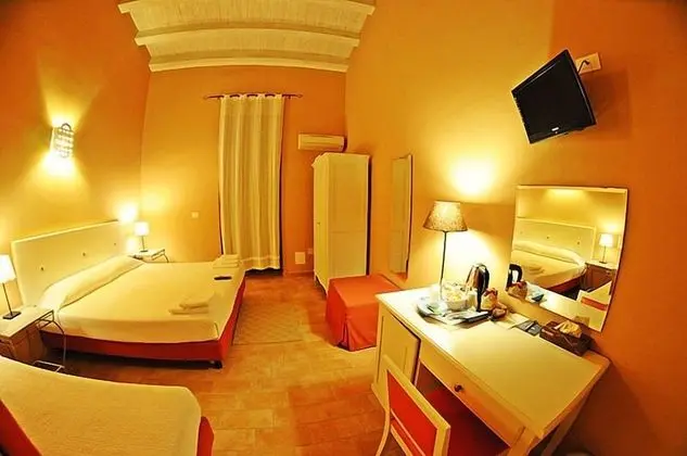 Deluxe Üç Kişilik Oda