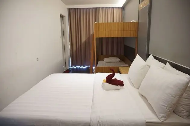 Family Dört Kişilik Oda