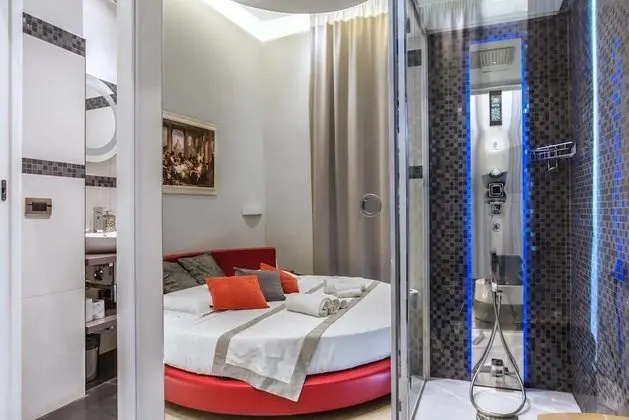 Tek Büyük Yataklı Oda, Balkon