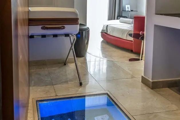 Tek Büyük Yataklı Oda, Balkon