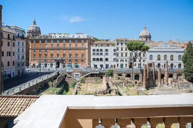 Tek Büyük Yataklı Oda, Balkon