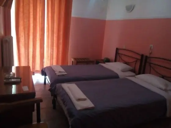 Tek Büyük veya İki Ayrı Yataklı Oda