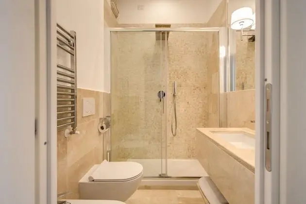 Classic Büyük Yataklı Tek Kişilik Oda, 1 En Büyük (King) Boy Yatak, Balkon (Single Use)