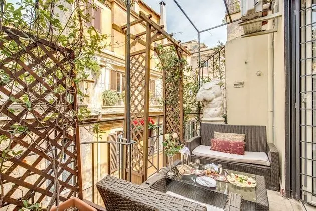 Classic Büyük Yataklı Tek Kişilik Oda, 1 En Büyük (King) Boy Yatak, Balkon (Single Use)