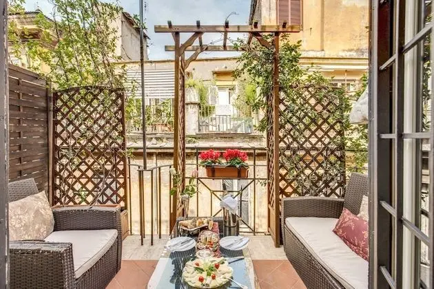 Classic Tek Büyük veya İki Ayrı Yataklı Oda, 1 En Büyük (King) Boy Yatak, Balkon, Şehir Manzaralı