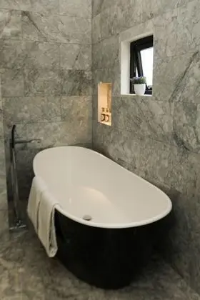 Master Suite with Bathtub