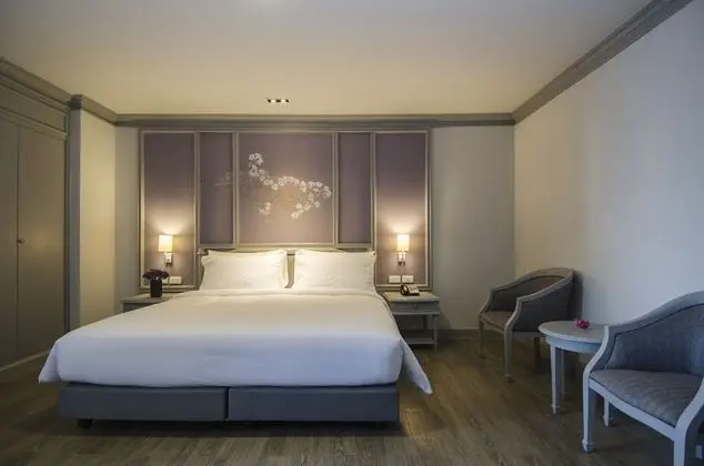 Bed room Suite