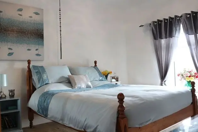 Luxury Tek Büyük Yataklı Oda, Banyolu/Duşlu, Tepe Manzaralı