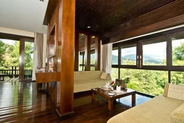Mountain Deluxe Room