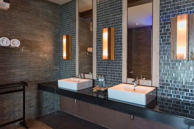 Family Jacuzzi Grande, Sea View