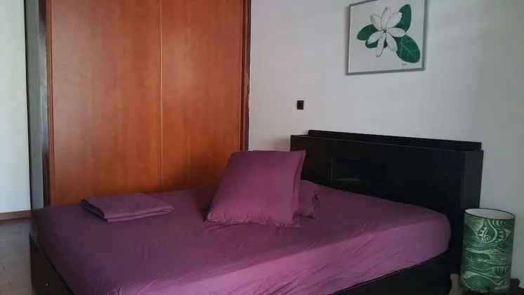 Economy Tek Büyük Yataklı Oda, Ortak Banyo, Bahçe Manzaralı (Tiare Room)