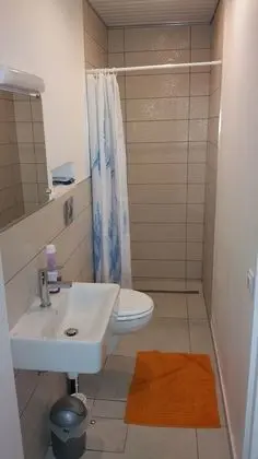 Tek Büyük Yataklı Oda, Özel Banyo, Bahçe Manzaralı (Fakarava Room)