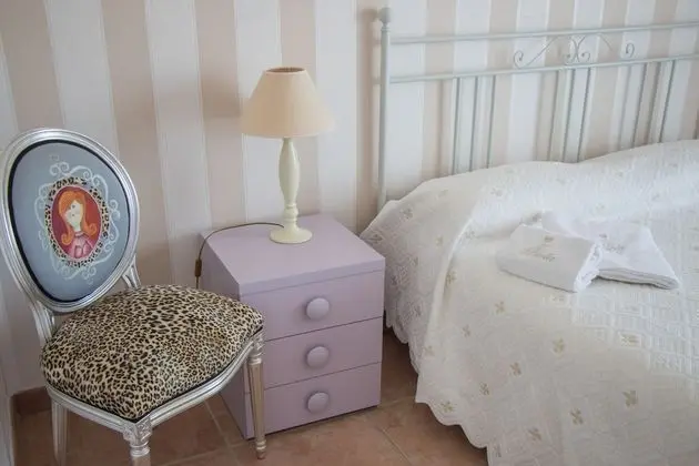 Tek Büyük Yataklı Oda, Sigara İçilmez (Suite Vanessa)