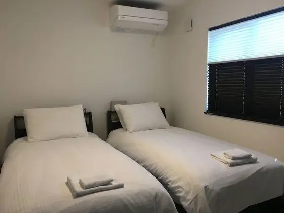 Ev (3 Bedroom)
