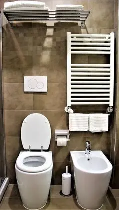 Classic Tek Büyük Yataklı Oda