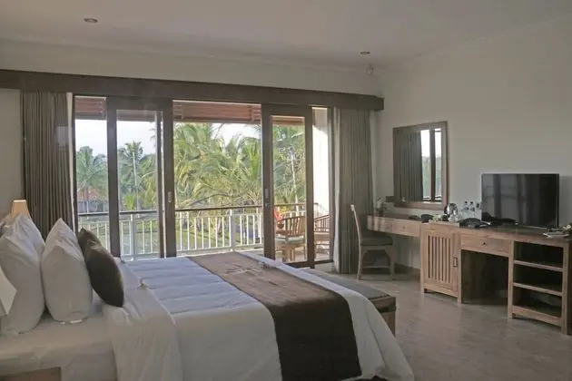 Deluxe Oda, Balkon (with Rice Field View)