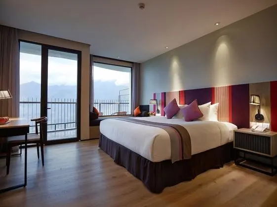 Deluxe Double or Twin Room, Valley View