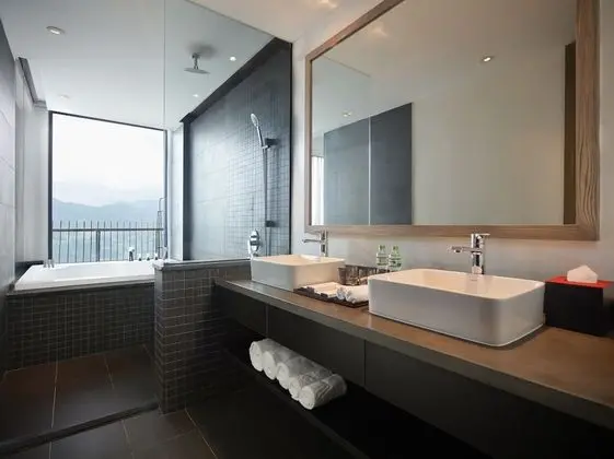 Super Deluxe Double or Twin Room, Valley View