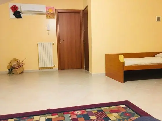 Tek Kişilik Oda, Ortak Banyo