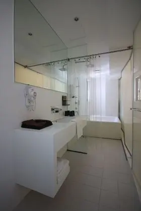 Deluxe Dört Kişilik Oda