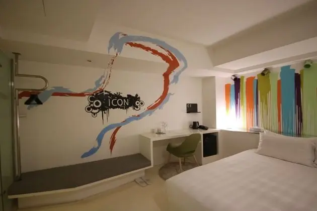 Design Tek Büyük Yataklı Oda
