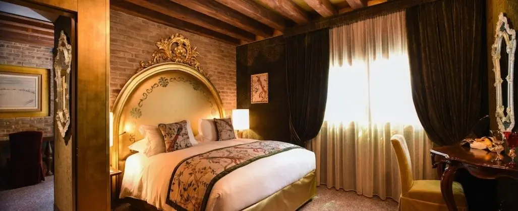 Deluxe Süit, 1 En Büyük (King) Boy Yatak, Manzaralı (Canal View)