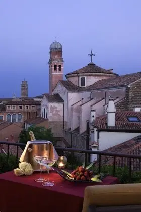 Deluxe Süit, 1 En Büyük (King) Boy Yatak, Manzaralı (Canal View)