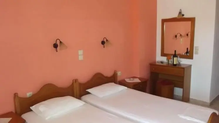 Tek Büyük Yataklı Oda, Bahçe Manzaralı