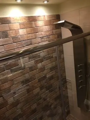 Üç Kişilik Oda, Bahçe Manzaralı