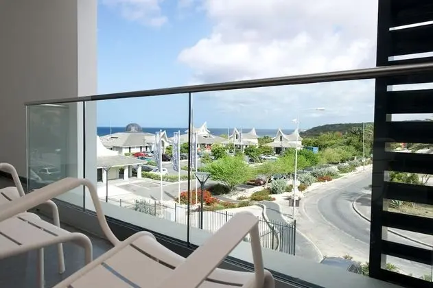 Oda, 1 En Büyük (King) Boy Yatak ve Çekyat (Boulevard View)