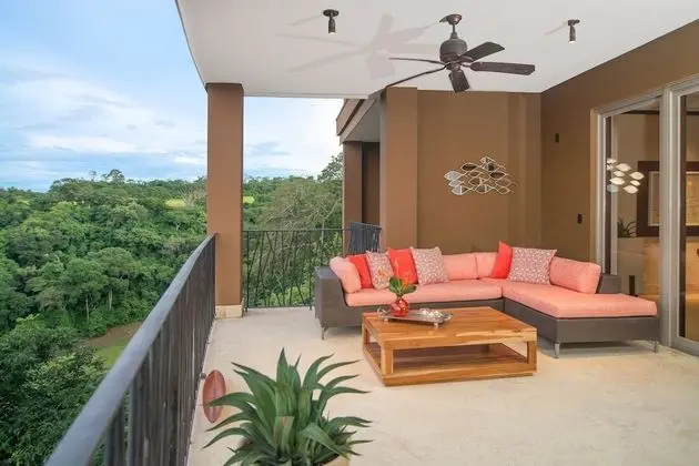 Vista Tranquila - Condo