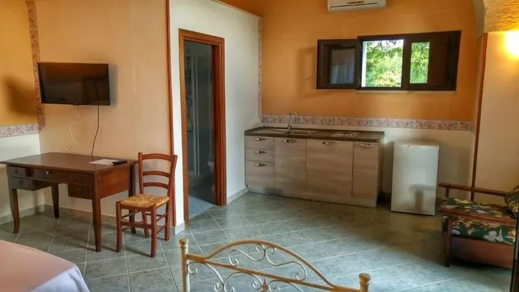 Stüdyo, Küçük Mutfak