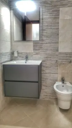 Üç Kişilik Oda
