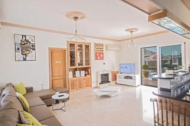 Villa, 5 Yatak Odası, Engellilere Uygun