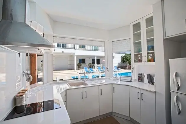 Villa, 5 Yatak Odası, Engellilere Uygun
