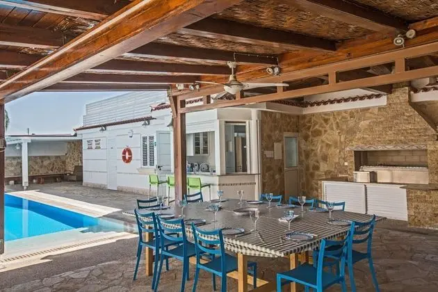Villa, 5 Yatak Odası, Engellilere Uygun