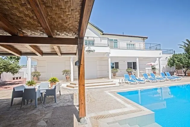 Villa, 5 Yatak Odası, Engellilere Uygun
