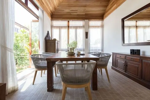 3 Bedrooms Villa