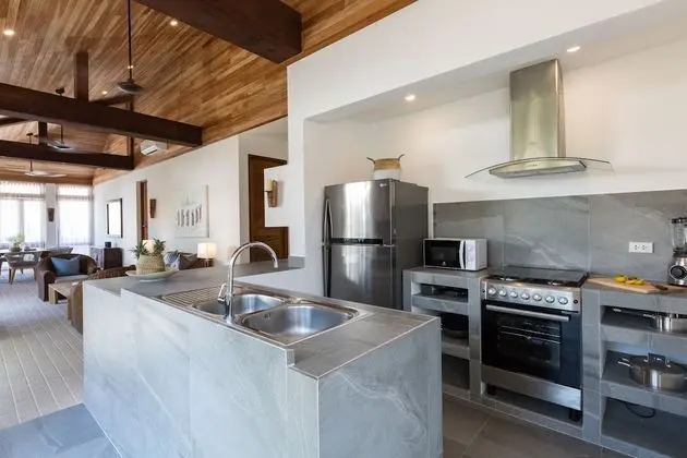3 Bedrooms Villa