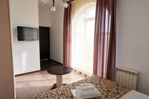 Tek Büyük Yataklı Oda