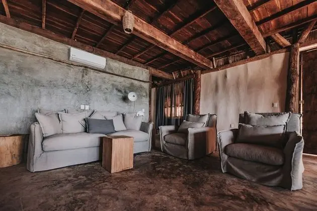 Design Çatı Katı (Loft), 1 En Büyük (King) Boy Yatak, Kişiye Özel Havuzlu, Okyanus Manzaralı