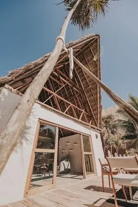 Design Çatı Katı (Loft), 1 En Büyük (King) Boy Yatak, Kişiye Özel Havuzlu, Okyanus Manzaralı