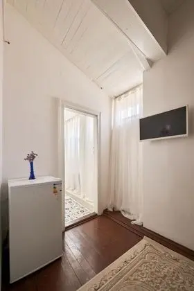 Ekonomik Üç Kişilik Oda, Manzarasız