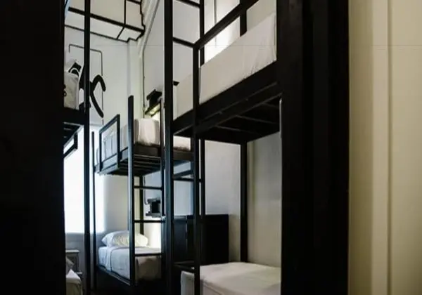 Ortak Ranzalı Oda, Karma Ranzalı Oda (6 bed)