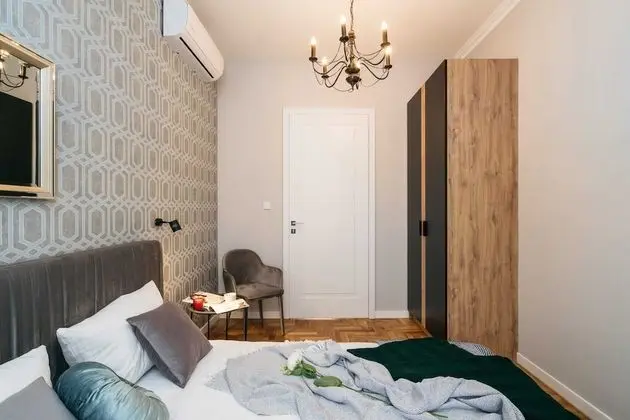 Premium Süit